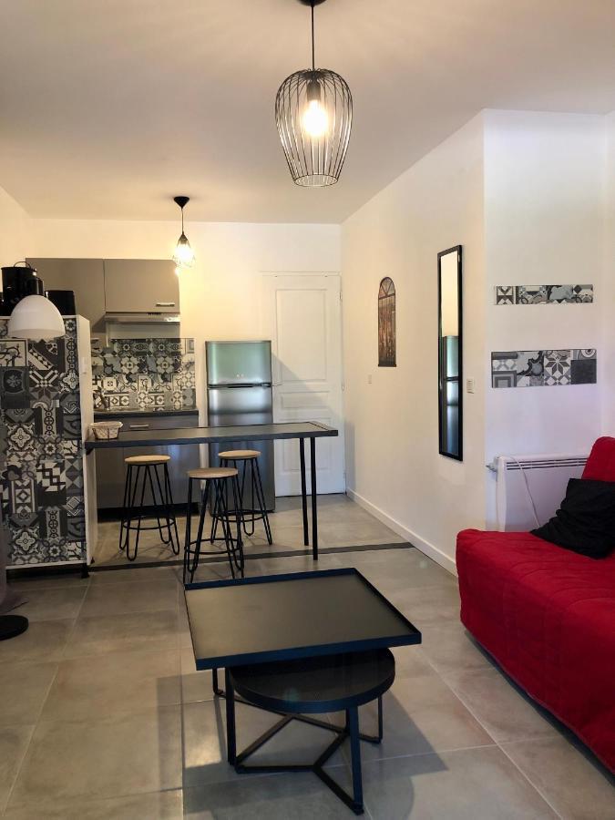 Studio Avec Exterieur Ombrage Saint-Marcel-Les-Valence Exterior photo